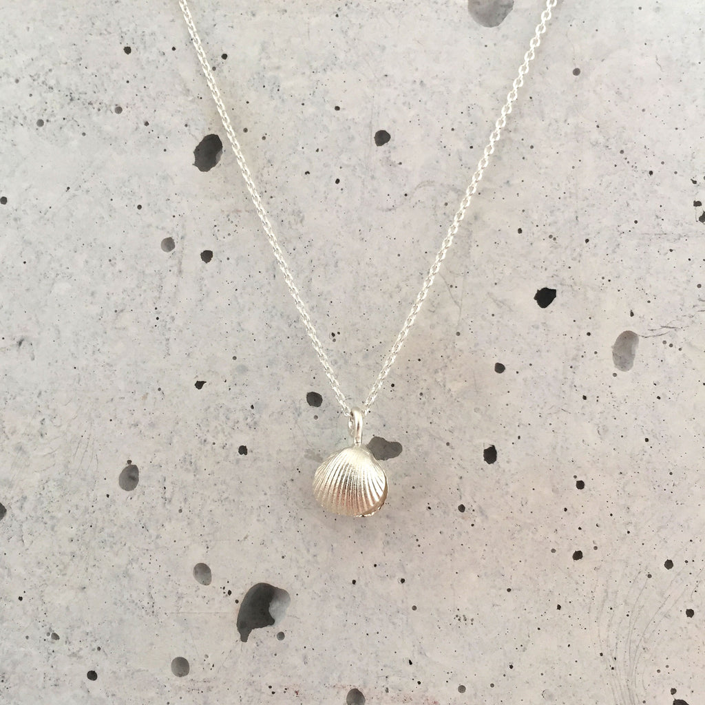 Clio Necklace
